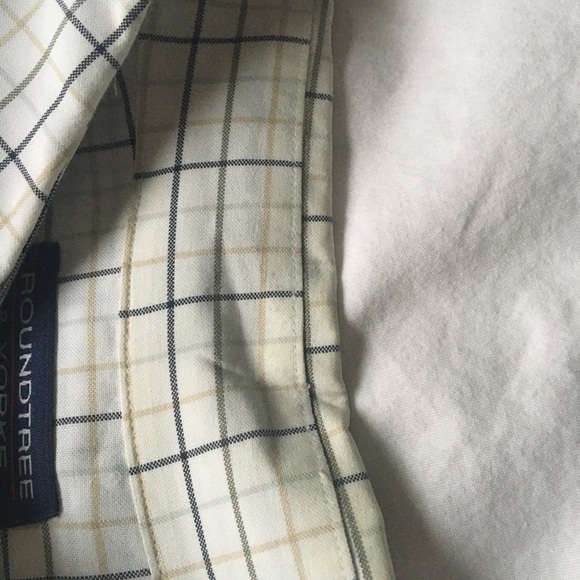 Men’s multicolor checked short sleeve button down - Picture 5 of 5